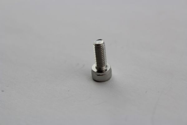 M4x10mm Sechskantschraube DIN912