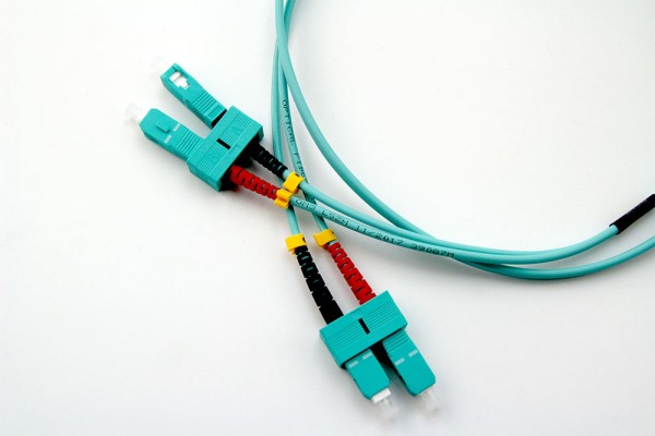 Glasfaser LWL Duplex Patchkabel SC-SC 50/125µ OM3 1m