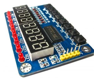 TM1638 8 Taster mit 8-stelligem Display und 8 LEDs TM1638 8 Taster mit 8-stelligem Display und 8 LEDs