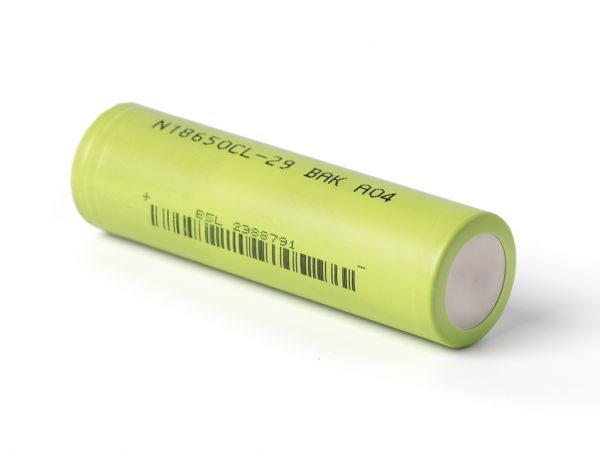 BAK 18650 Lithium-Ionen-Akku 2900mAh 3,6V - 3,7V erhöhter Pluspol